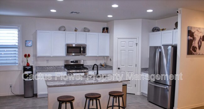 Foto del edificio - 5730 West Odeum Ln