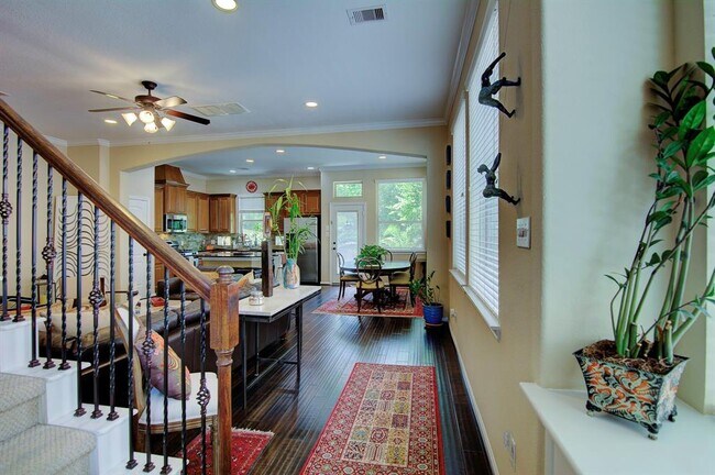 Building Photo - 134 Cheswood Manor Drive