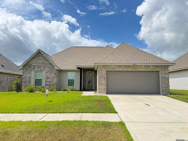 Building Photo - 24280 Cliftmere Ave