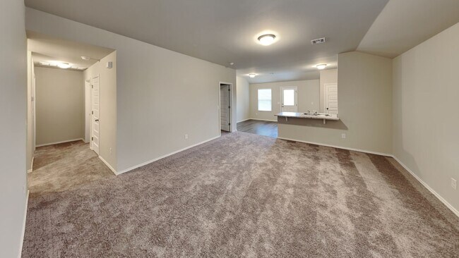 Building Photo - A Very Nice and Spacious 3 Bedroom 2 Bath Home in Yukon Schools