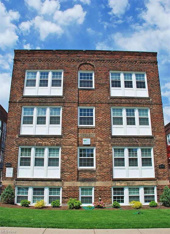 Primary Photo - 2646 N Moreland Blvd