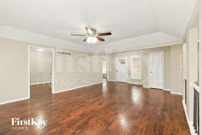 Foto del edificio - 2412 Bridger Dr