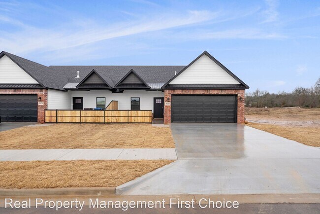 Foto del edificio - 3 br, 2 bath House - 8620 Cantera Dr.  Unit B