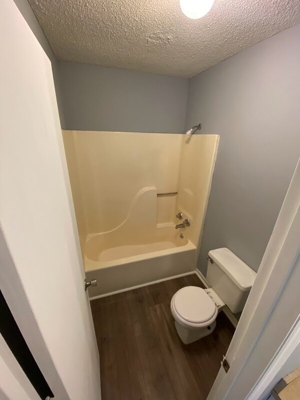 1326 N Frye Ave Unit E, Newton, NC 28658 Condo for Rent in Newton, NC