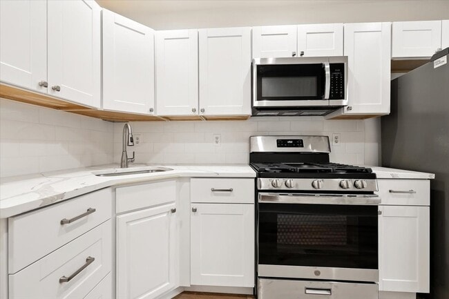 Building Photo - 434 Fairmount Ave