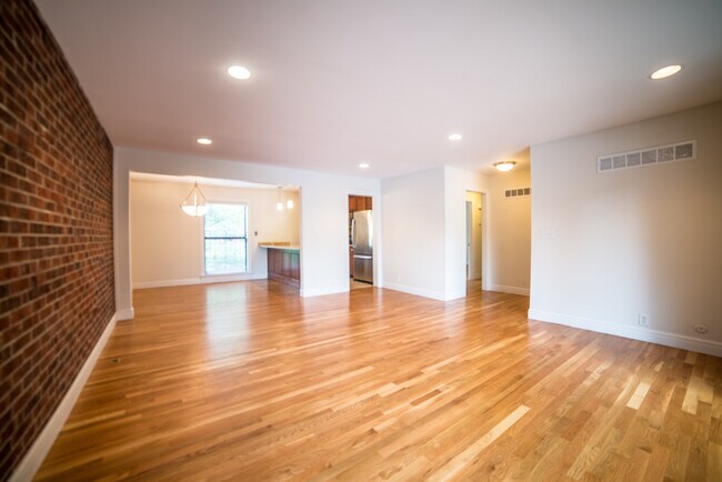Foto del edificio - 3734 Locust St