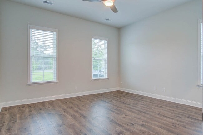 Building Photo - 1414 Pearl Channel Loop, Charleston, SC 29...