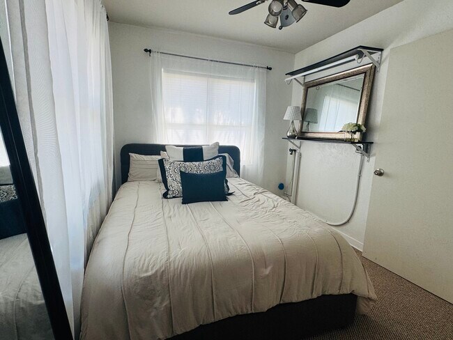 Foto del edificio - 412 73rd Ave