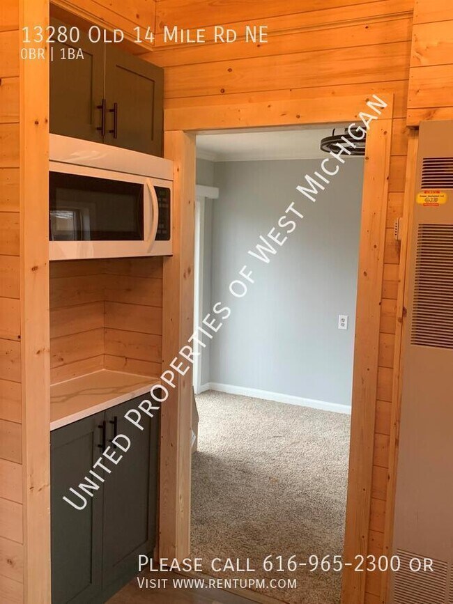 Foto del edificio - Available Now | Cute Studio in Greenville ...