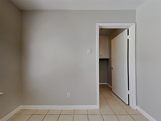 Building Photo - 29119 Stapleford St