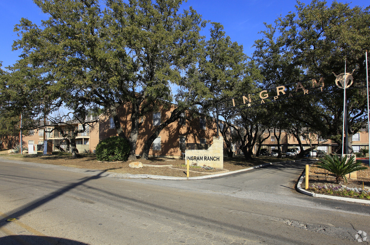 Foto del edificio - Ingram Ranch Apartments