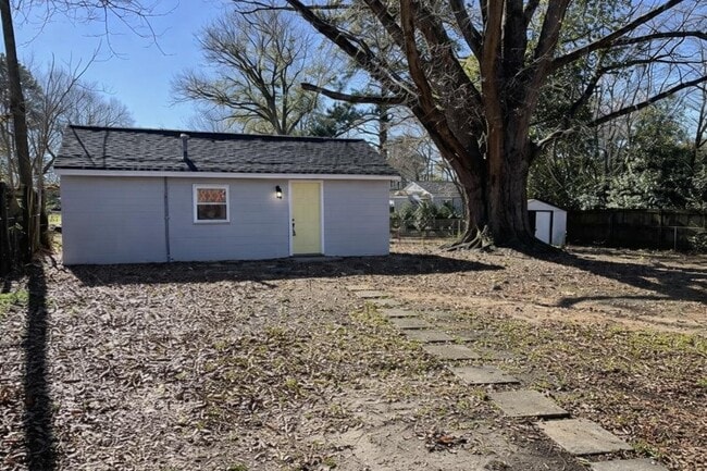 Building Photo - 5303 Birch Rd