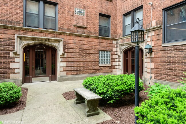 Foto del edificio - 5250 N Glenwood Ave