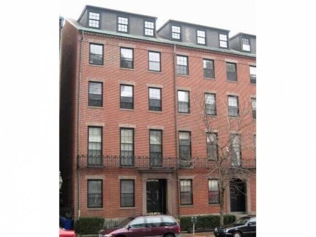 Building Photo - 17 Bowdoin St