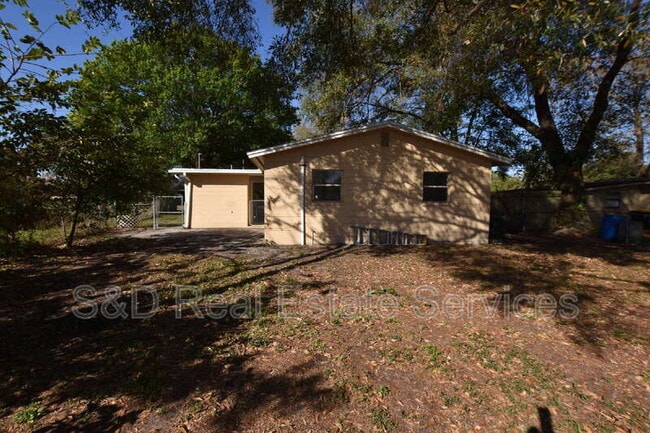 Building Photo - 105 Flamingo Dr