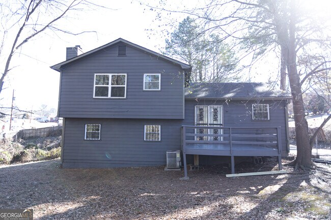 Building Photo - 2761 Rockdale Dr