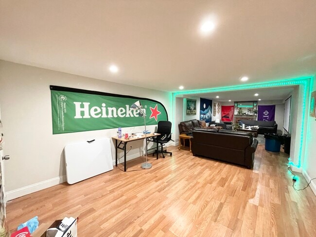 Building Photo - 23 Parker Hill Ave