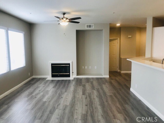 Foto del edificio - 941 Somerville