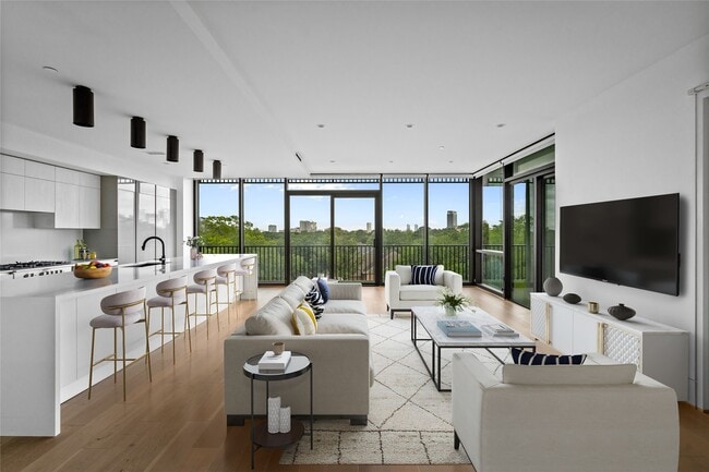 Foto del edificio - 2406 Tangley St