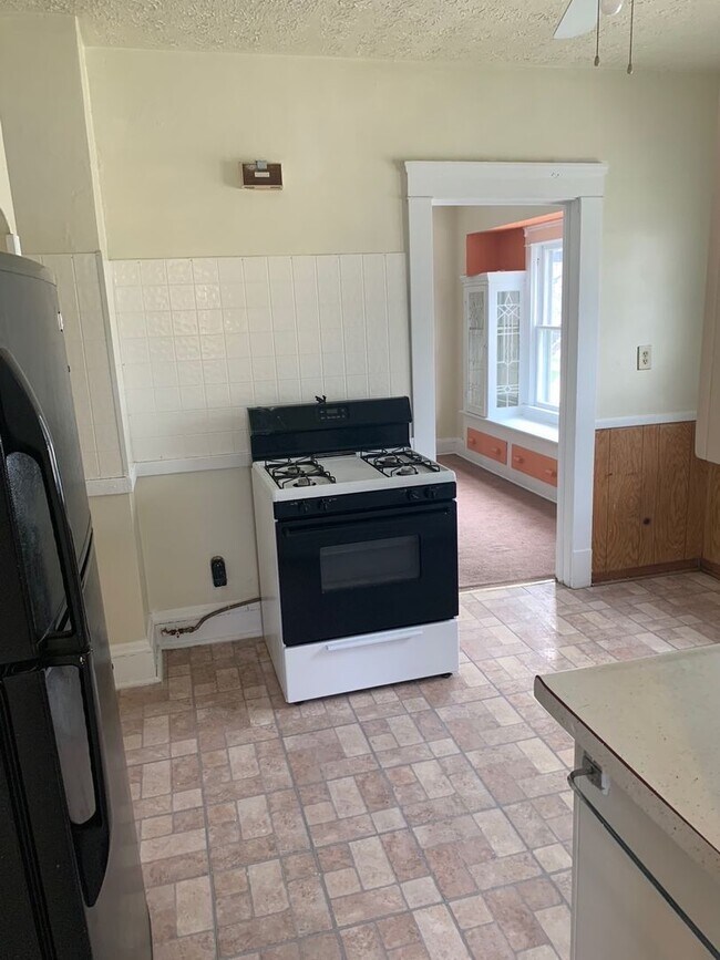 Foto del edificio - 3395- 3397 W. 100th