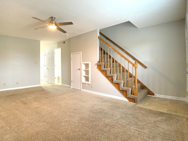 Foto del edificio - 329 Audrea Ln