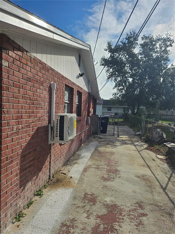 Building Photo - 4419 Atwood Dr