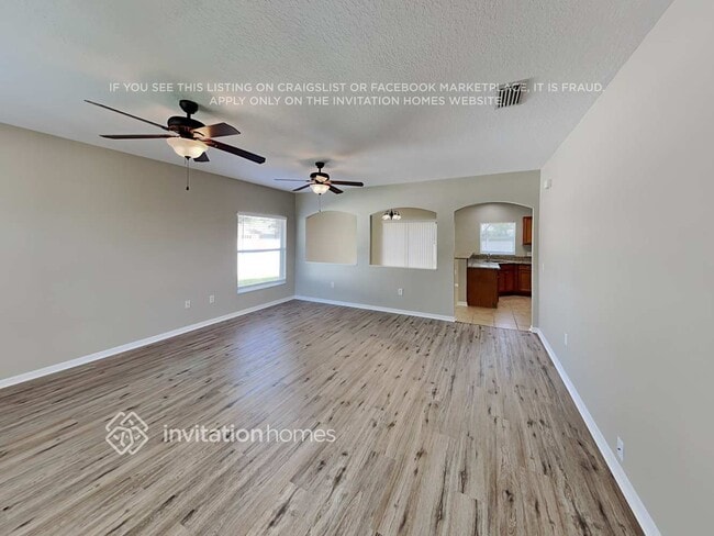 Foto del edificio - 3406 70th Ct E