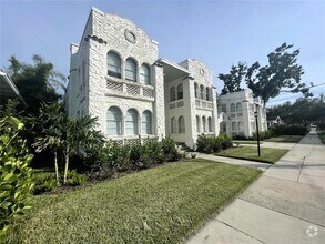 Building Photo - 2114 W Dekle Ave