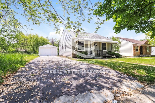 Building Photo - 465 Montana Ave