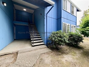 Building Photo - 17890 SW Alexander St