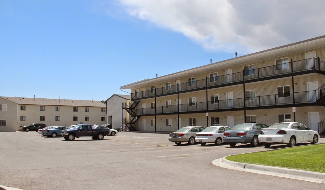 Primary Photo - Cedars Apartments