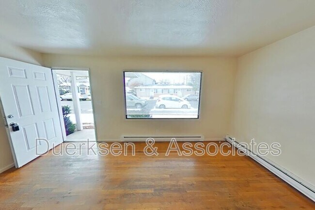 Building Photo - 1133 NW 25th St