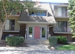 Building Photo - 224 E Bailey Rd