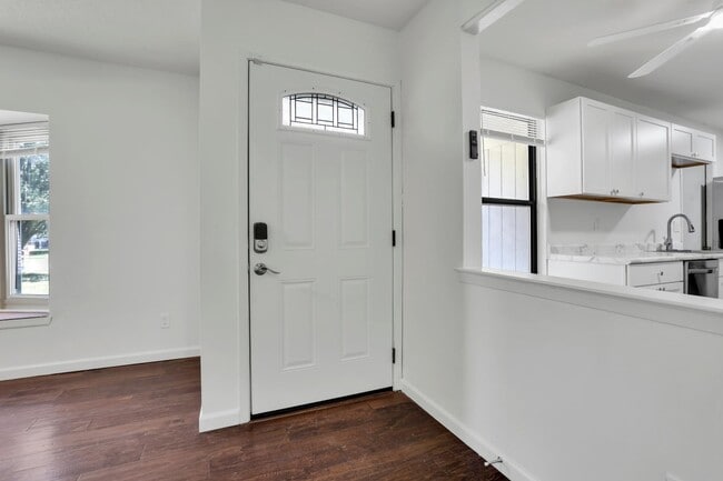 Building Photo - 3446 Bufford Ct