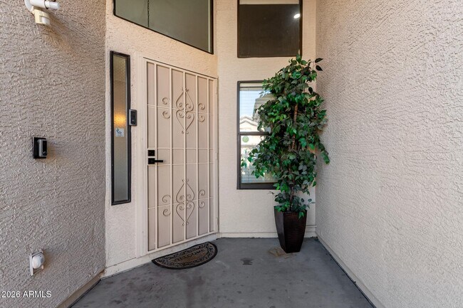 Foto del edificio - 1625 E Montoya Ln