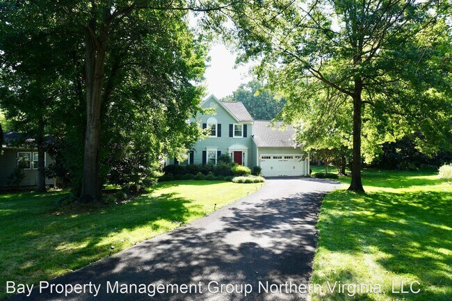 Building Photo - 3 br, 2.5 bath House - 15203 SOVEREIGN PLACE