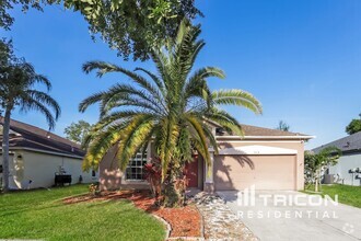 Building Photo - 18018 Palm Breeze Dr