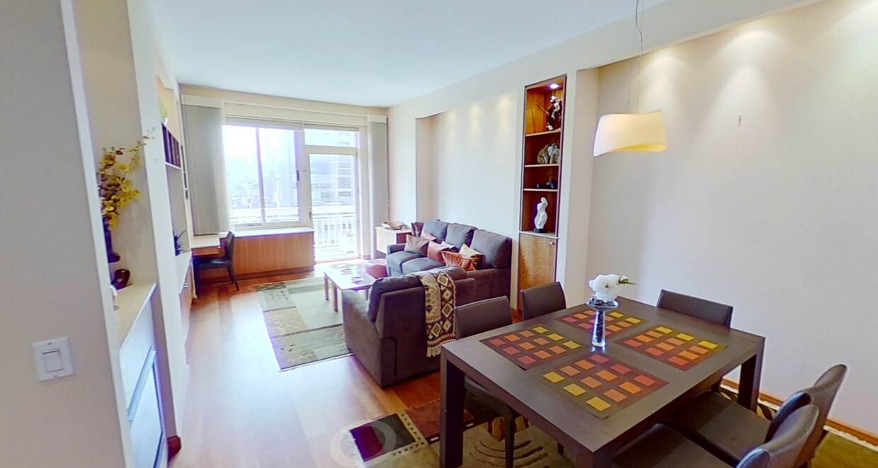 Foto principal - 170 E 87th St