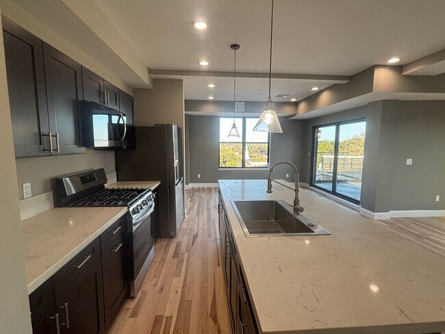 Foto del edificio - Dutchtowne Pointe