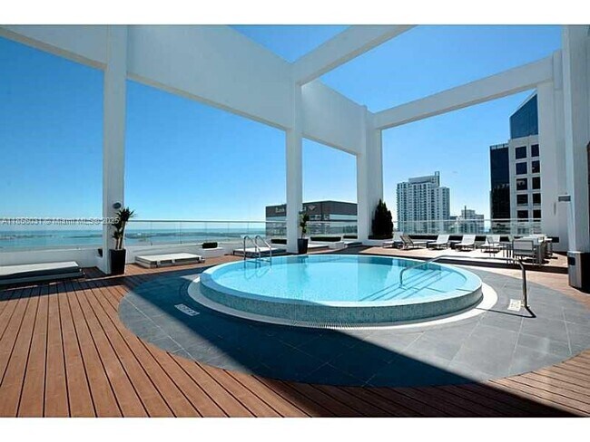 Foto del edificio - 55 SE 6th St