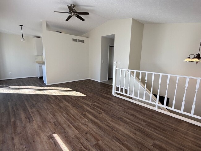 Building Photo - Incredibly Updated Large 4 Bedroom House!