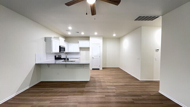 Foto del edificio - 1221 NW 113th St