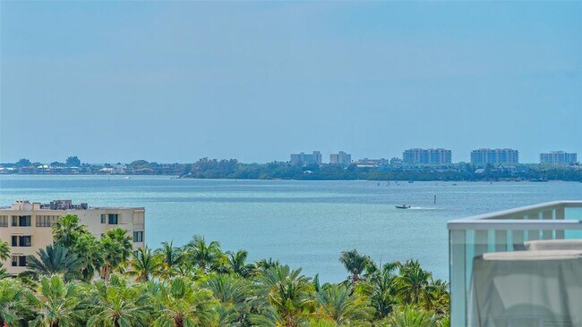 Foto del edificio - 301 QUAY Cmn