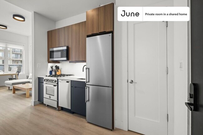 Building Photo - Room in Shared 3 bed/2 bath home in Dupont Circle