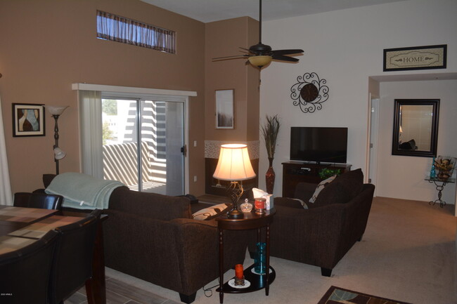 Foto del edificio - 11260 N 92nd St