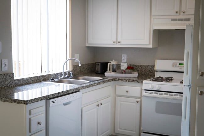 Building Photo - Arbor Pointe Apartments