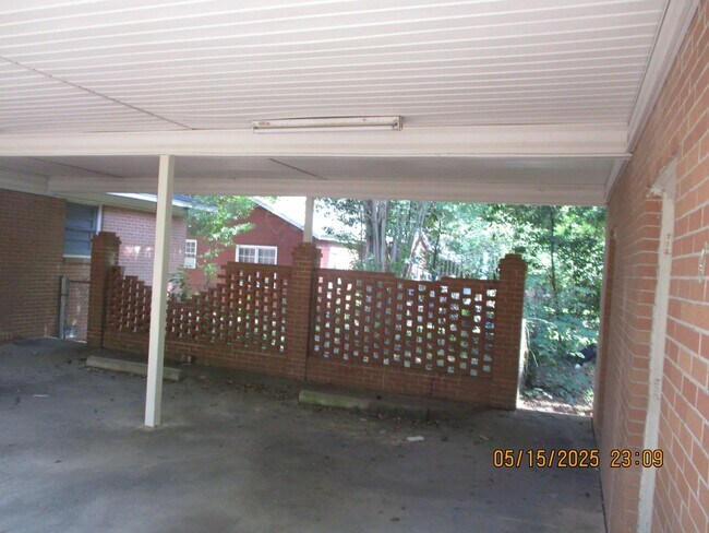 Foto del edificio - 508 Baldwin Dr