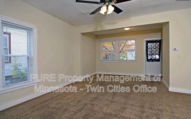 Building Photo - 3630 N Queen Ave