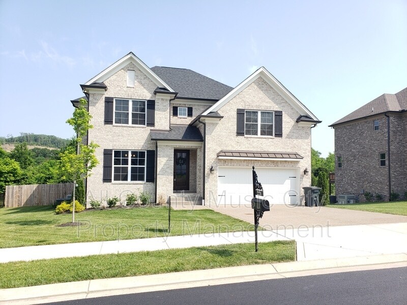 278 Crooked Creek Ln, Hendersonville, TN 37075 House Rental in