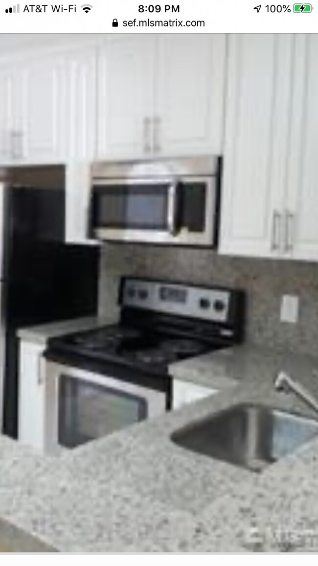 Foto del edificio - 3753 SW 26th Ter